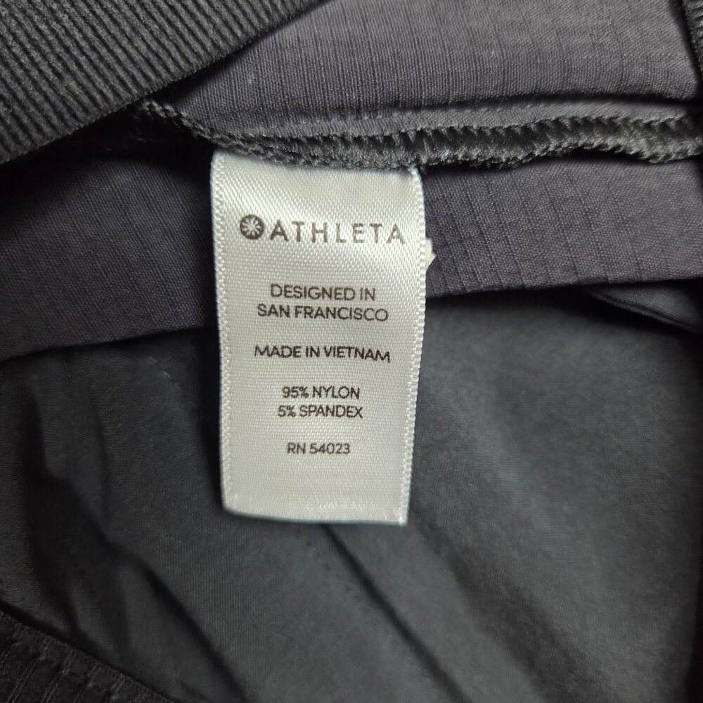 Athleta Mod Trekkie Crop Pant Womens 6 Ripstop‎ Hiking Travel Black - Picture 9 of 10